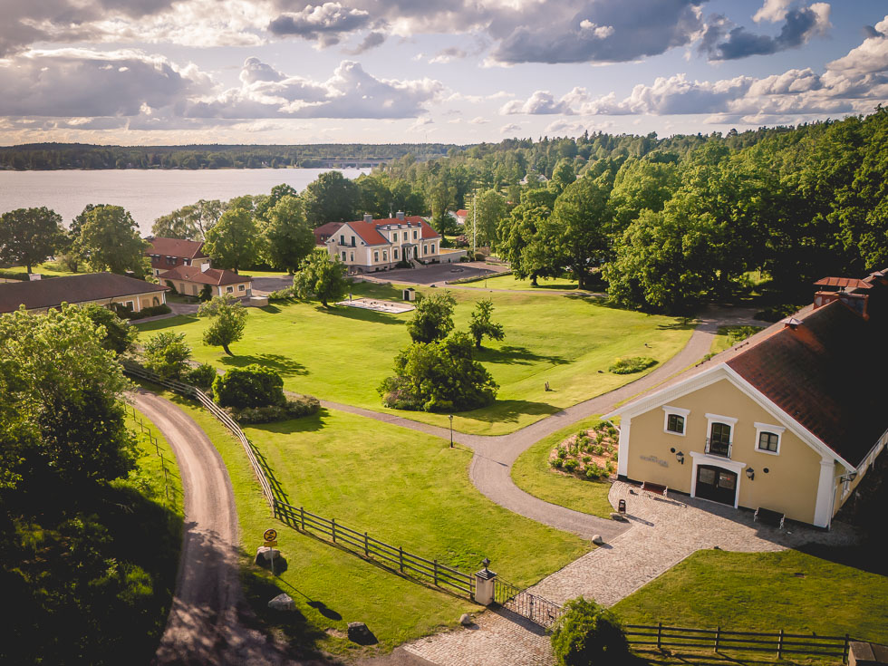 Krägga Herrgård översiktsbild från The Sparkling Hall